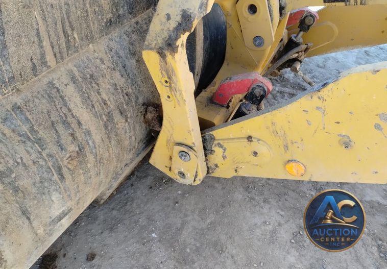2020 Caterpillar 926M high lift wheel loader
