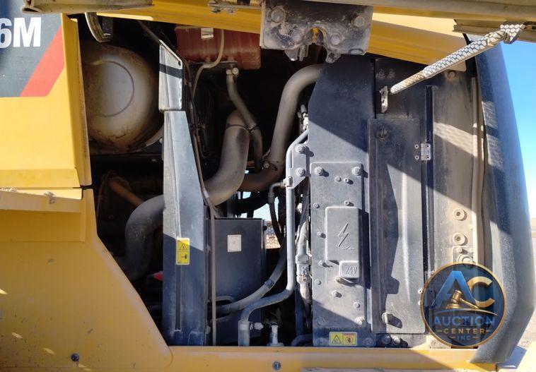 2020 Caterpillar 926M high lift wheel loader