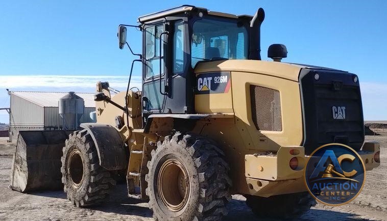 2020 Caterpillar 926M high lift wheel loader