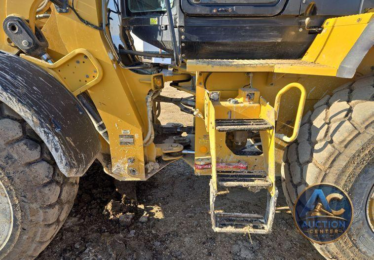 2015 Caterpillar  926M wheel loader