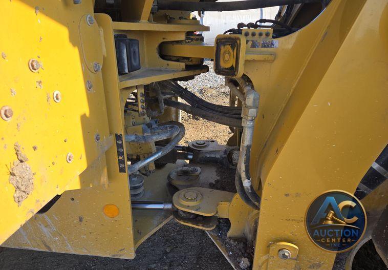 2015 Caterpillar  926M wheel loader