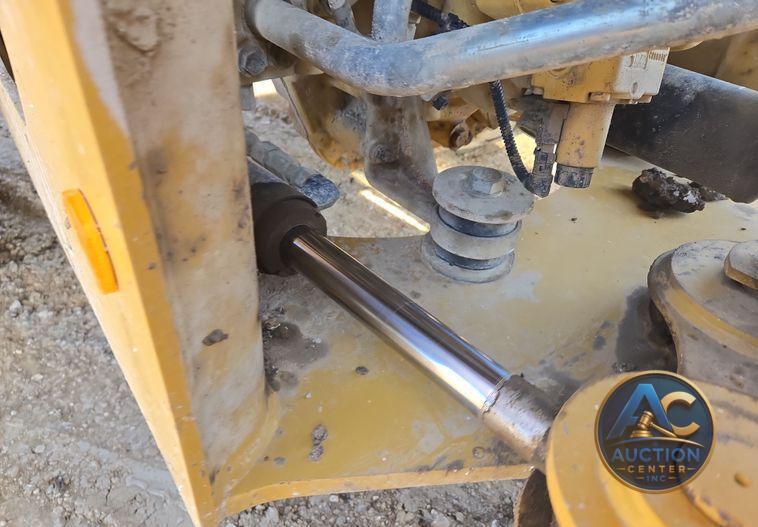 2015 Caterpillar  926M wheel loader