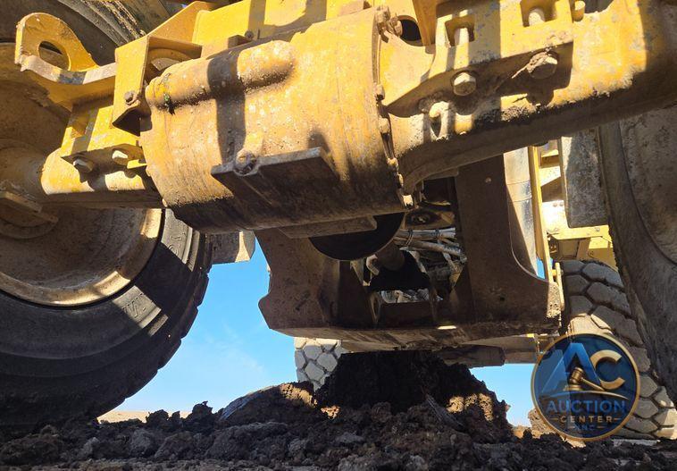 2015 Caterpillar  926M wheel loader