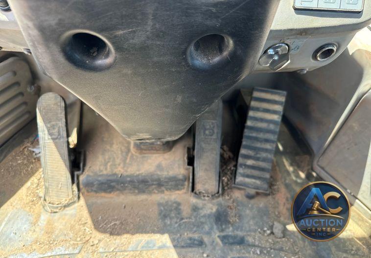 2014 Komatsu  WA270-7 wheel loader