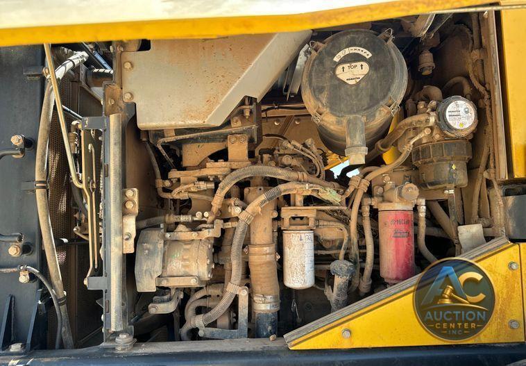 2014 Komatsu  WA270-7 wheel loader