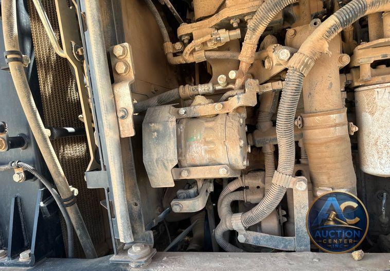 2014 Komatsu  WA270-7 wheel loader