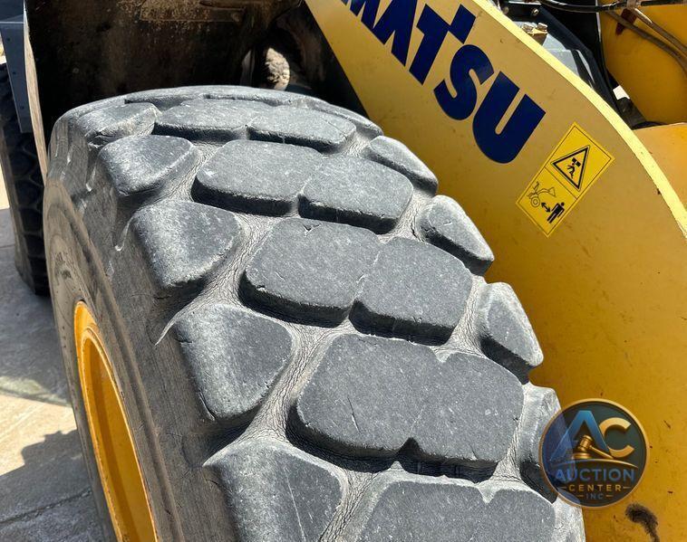 2014 Komatsu  WA270-7 wheel loader