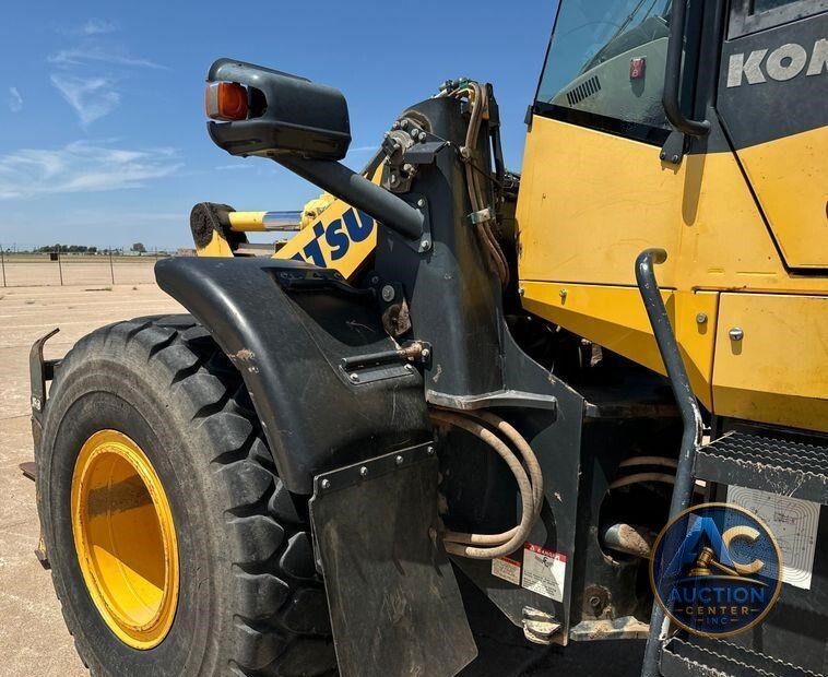 2014 Komatsu  WA270-7 wheel loader