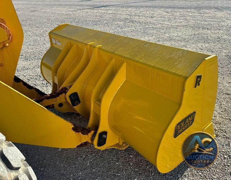 2021 Komatsu WA200-8 wheel loader