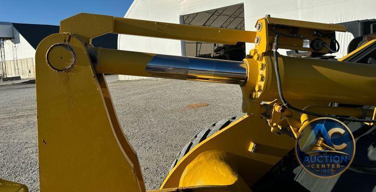 2021 Komatsu WA200-8 wheel loader