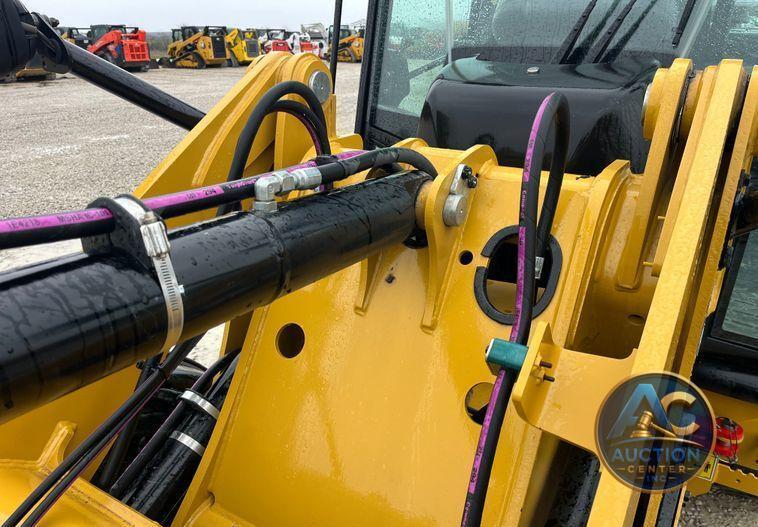 2022 Caterpillar  906M wheel loader