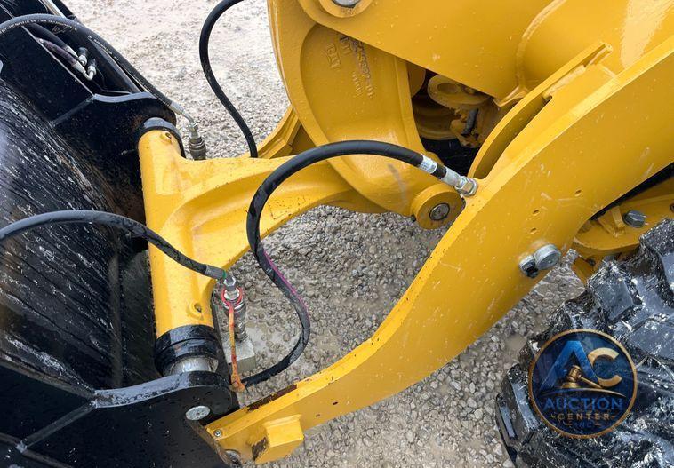 2022 Caterpillar  906M wheel loader