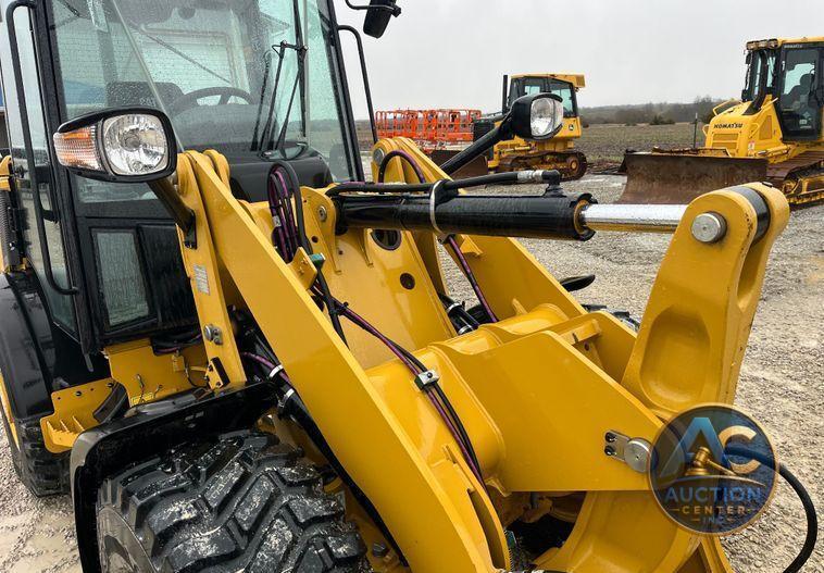 2022 Caterpillar  906M wheel loader