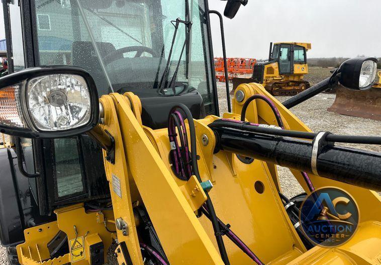 2022 Caterpillar  906M wheel loader