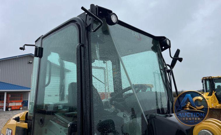 2022 Caterpillar  906M wheel loader