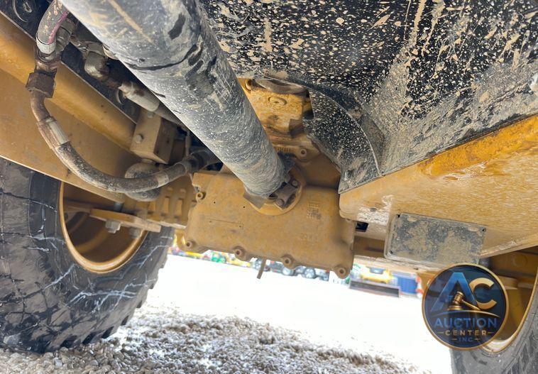 2022 Caterpillar  906M wheel loader