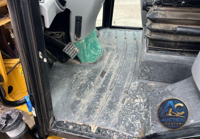 2022 Caterpillar  906M wheel loader