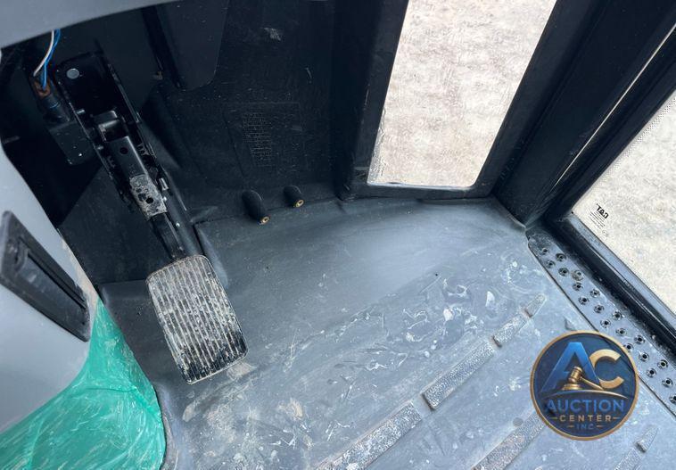 2022 Caterpillar  906M wheel loader