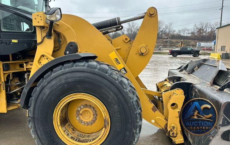 2015 Caterpillar 930M  wheel loader