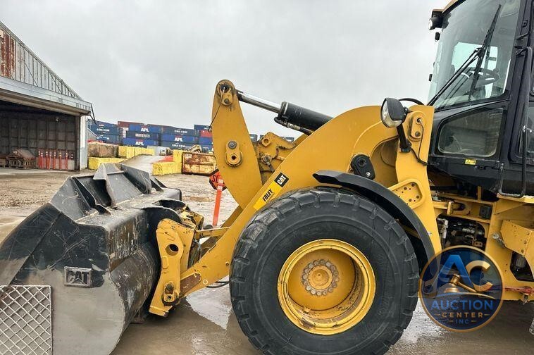 2015 Caterpillar 930M  wheel loader