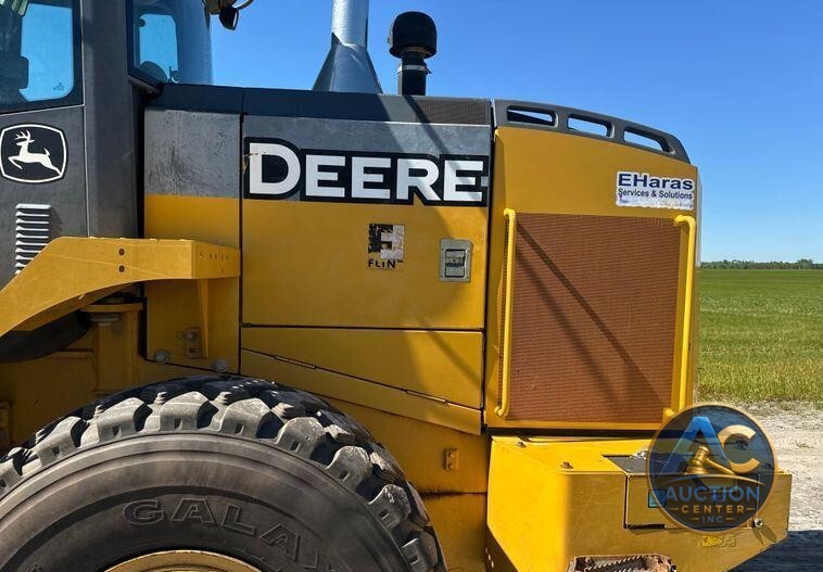 2014 John Deere 624K wheel loader