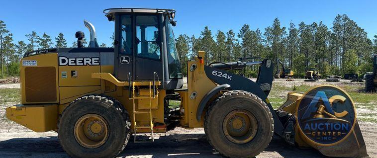 2014 John Deere 624K wheel loader
