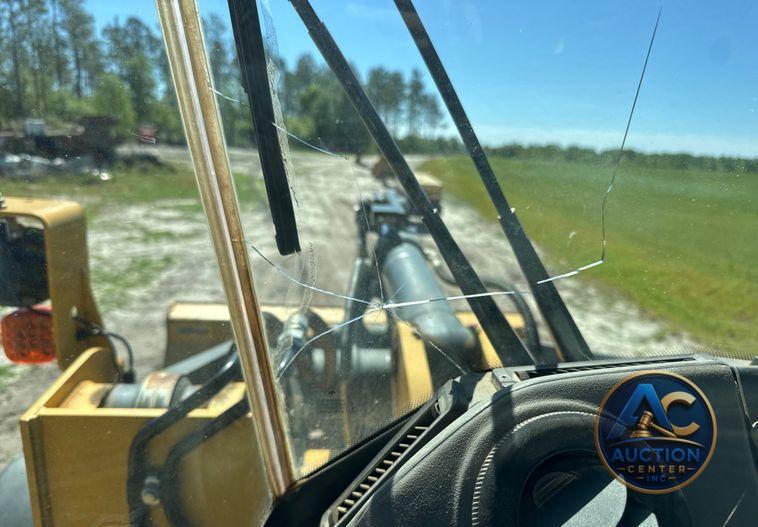 2014 John Deere 624K wheel loader
