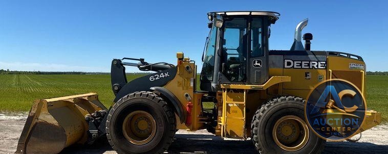 2014 John Deere 624K wheel loader
