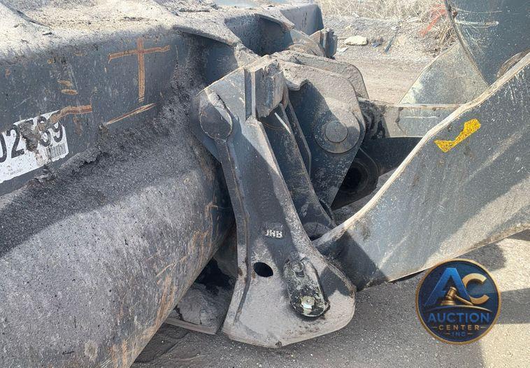 2015 John Deere 744K II wheel loader