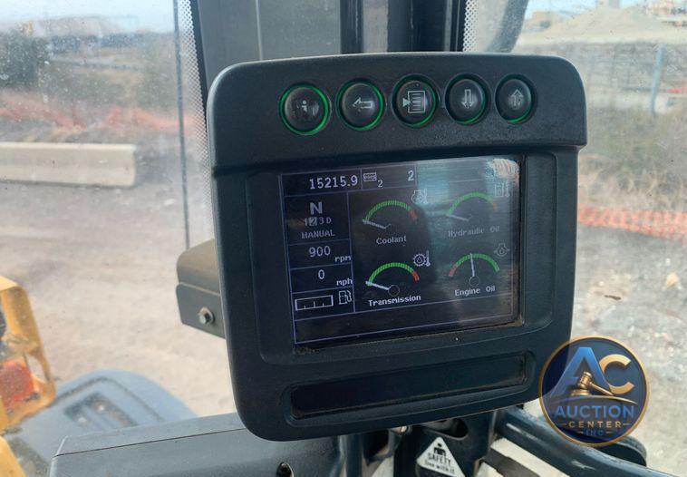 2015 John Deere 744K II wheel loader