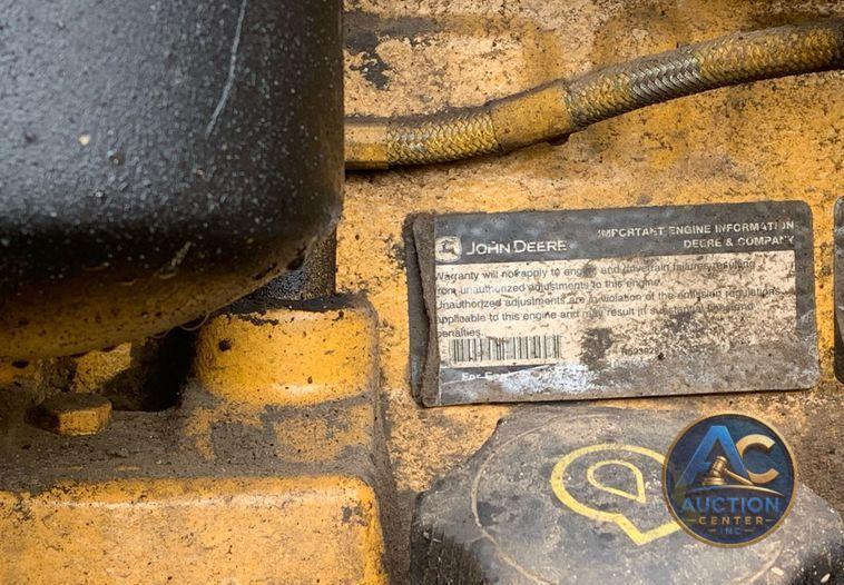 2015 John Deere 744K II wheel loader
