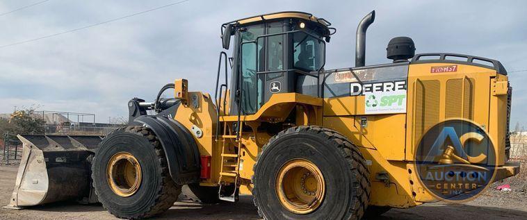 2015 John Deere 744K II wheel loader