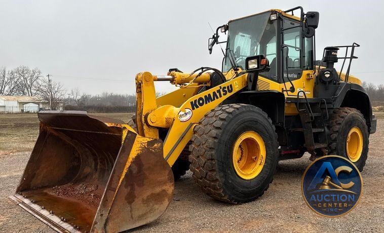 2017 Komatsu WA380-8 wheel loader