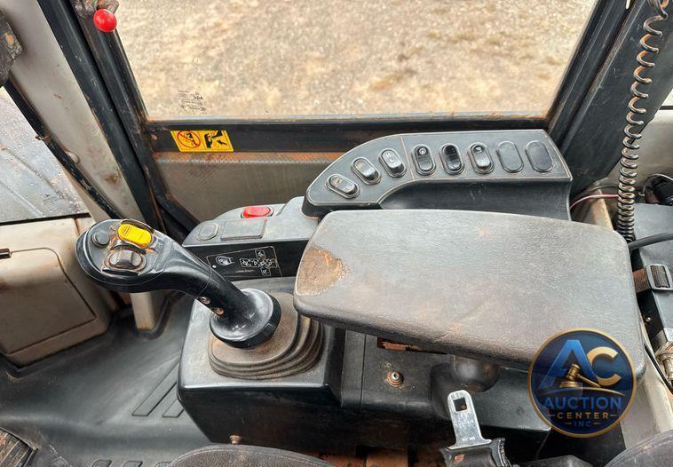 2017 Komatsu WA380-8 wheel loader