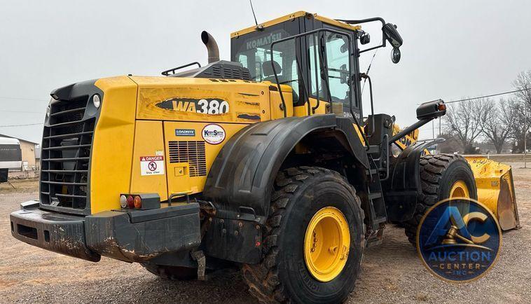 2017 Komatsu WA380-8 wheel loader