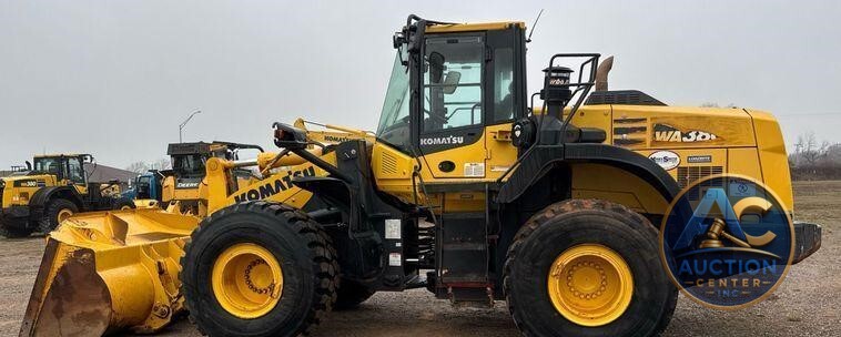 2017 Komatsu WA380-8 wheel loader