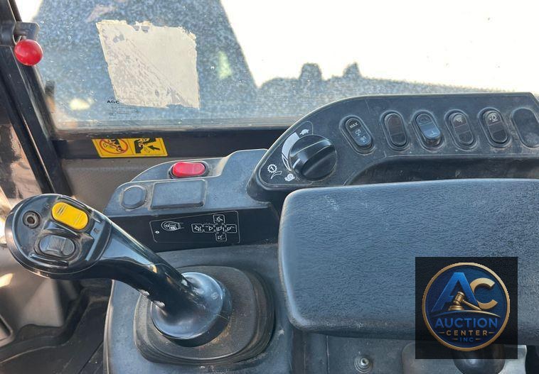 2018 Komatsu WA320-8 wheel loader