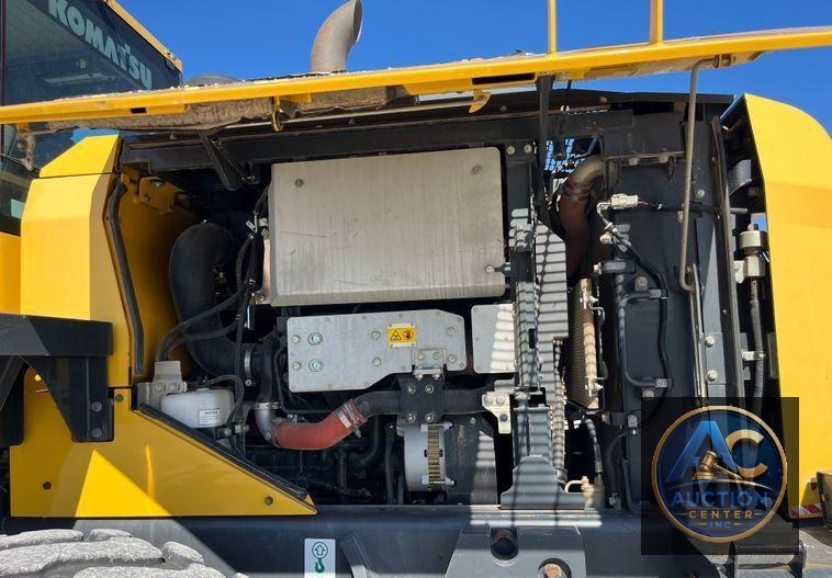 2018 Komatsu WA320-8 wheel loader