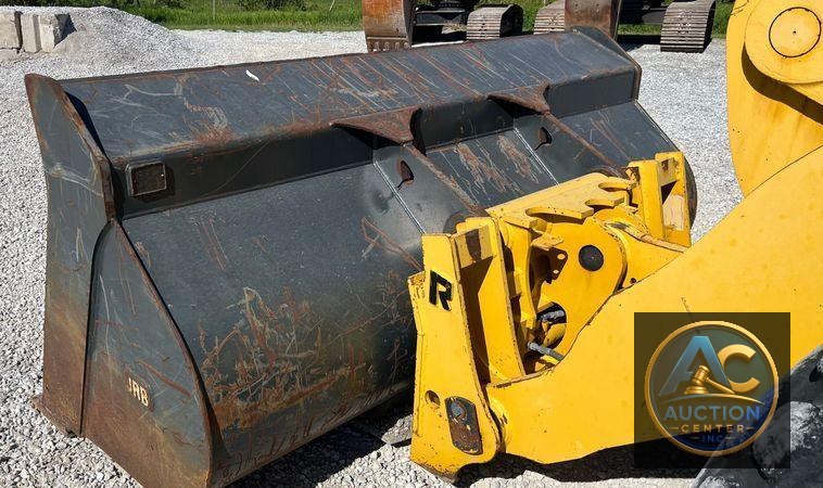 2018 Komatsu WA320-8 wheel loader