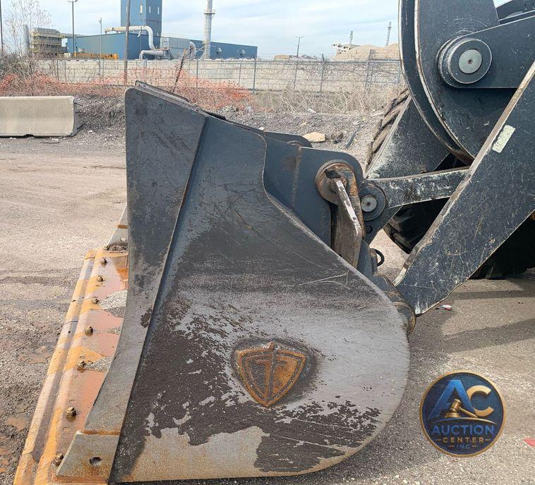 2015 John Deere 644K wheel loader