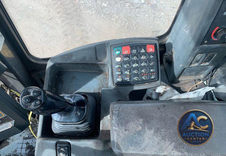 2015 John Deere 644K wheel loader