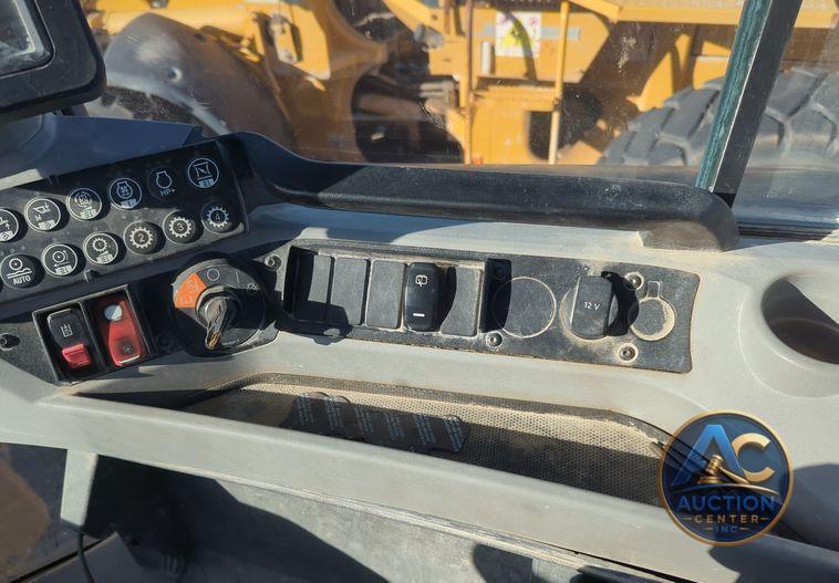 2018 Caterpillar 938M wheel loader