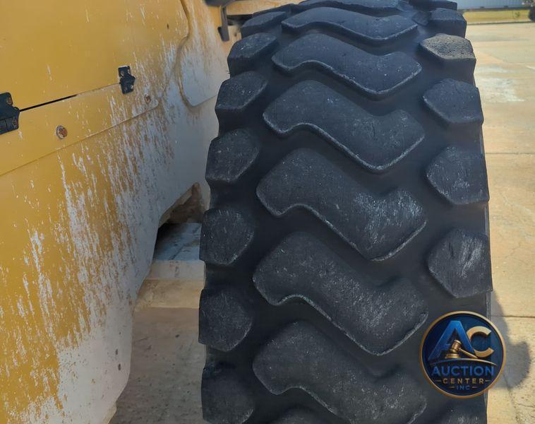 2018 Caterpillar 938M wheel loader
