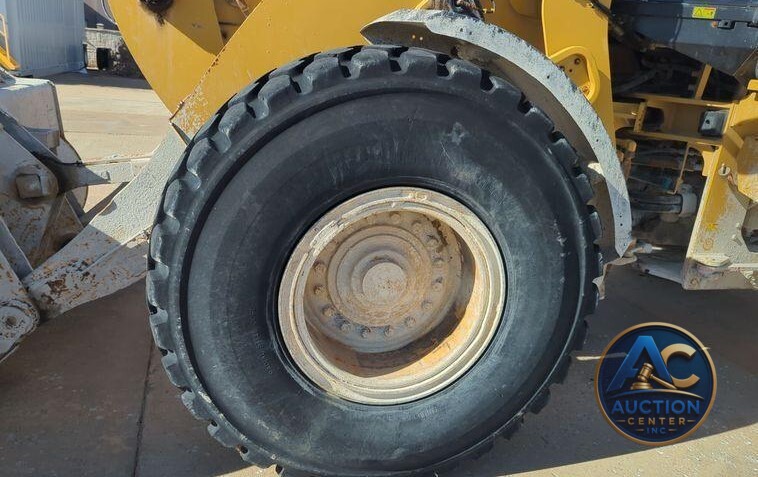 2018 Caterpillar 938M wheel loader