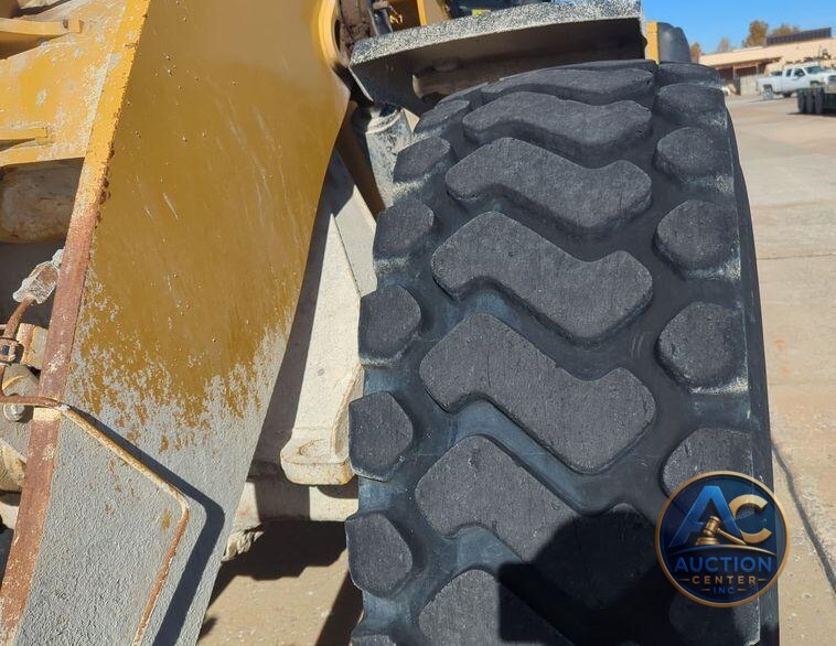 2018 Caterpillar 938M wheel loader