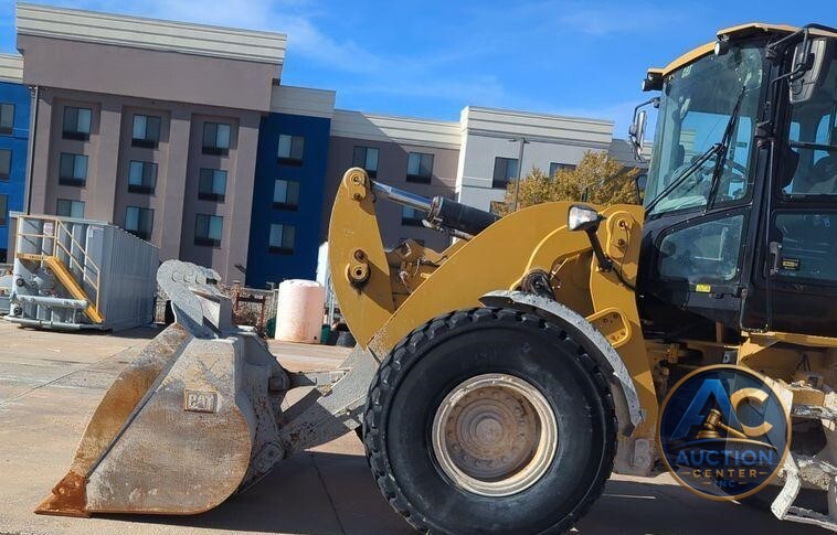 2018 Caterpillar 938M wheel loader