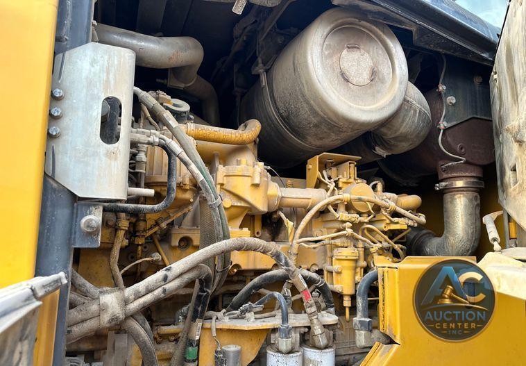 2017 John Deere 824K II wheel loader