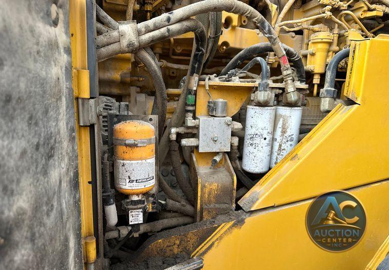2017 John Deere 824K II wheel loader
