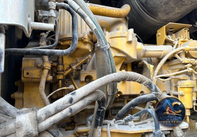 2017 John Deere 824K II wheel loader
