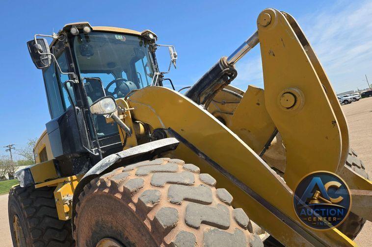 2021 Caterpillar  938M wheel loader